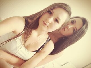 AnyAndAmy live amateur online